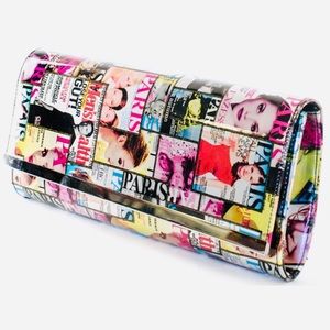 Newspaper envelope clutch